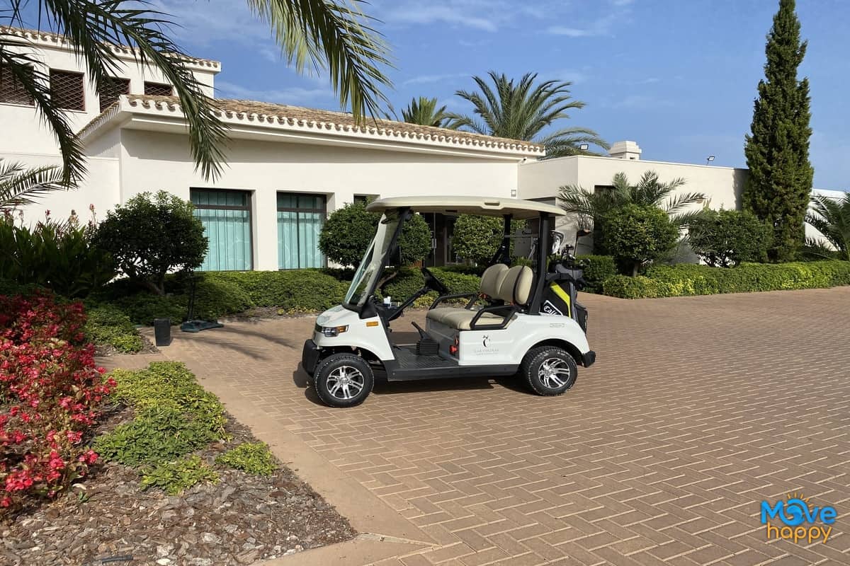 las-colinas-property-for-sale-golf-buggy-outside-club-house