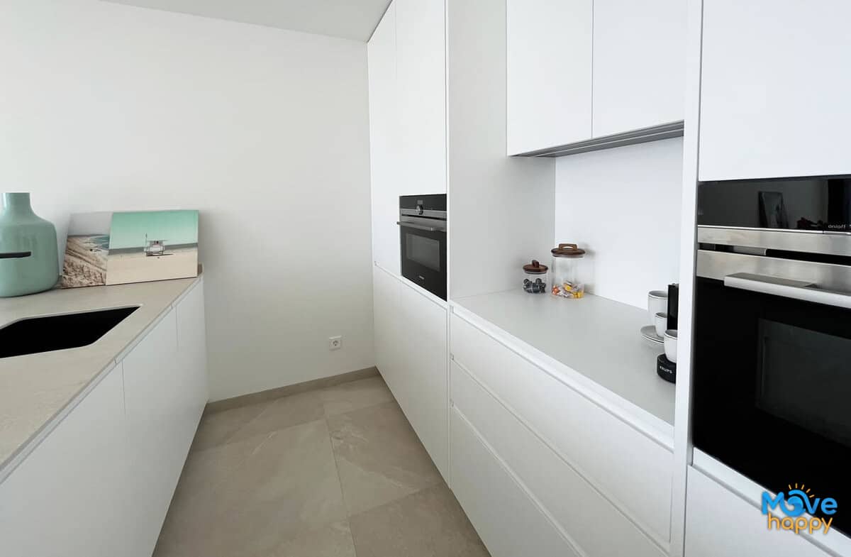 las-colinas-property-for-sale-limonero-23-3bed-2bath-apartments-kitchen